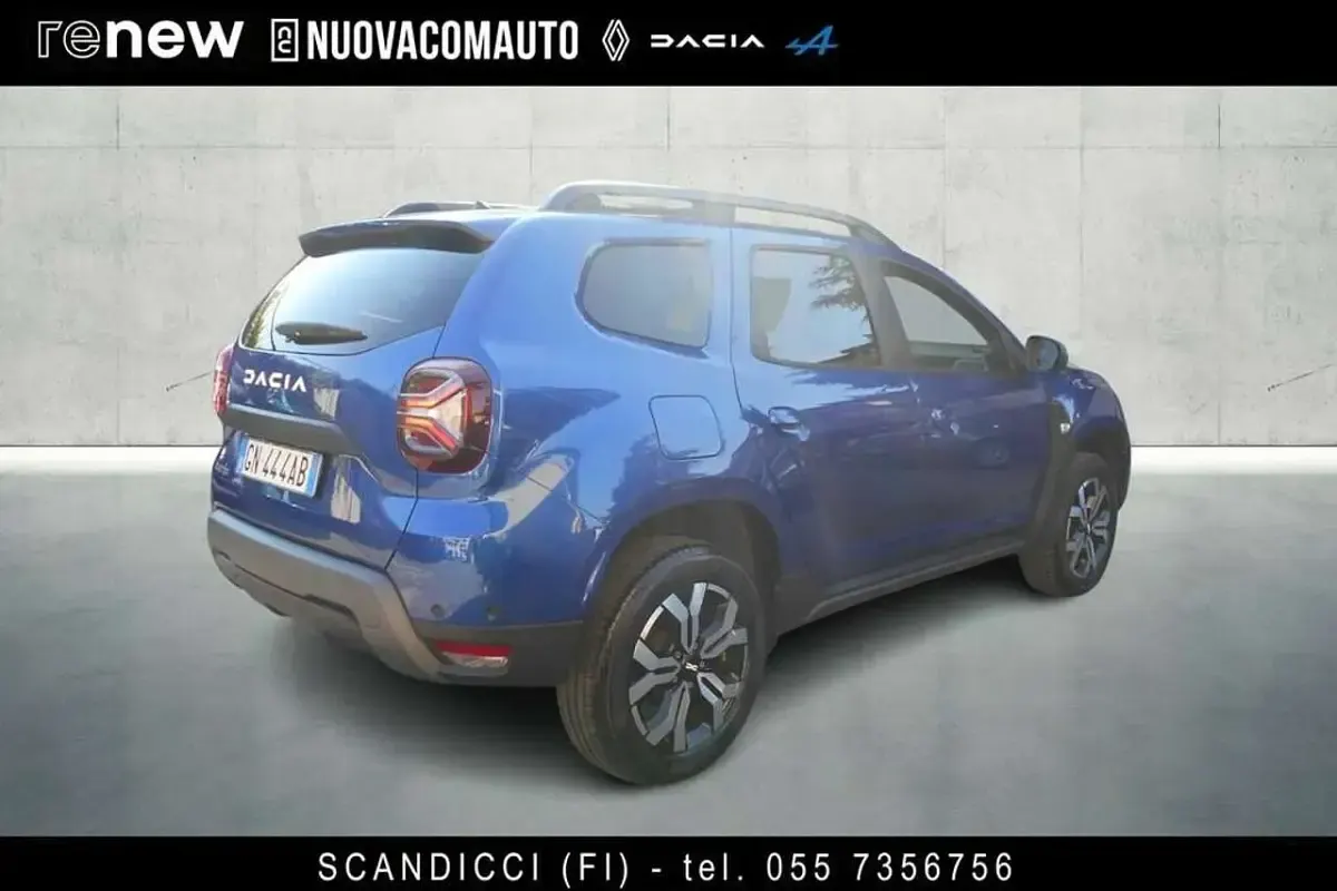 Usata Dacia Duster Journey 101 CV (74 kW) 2023 Beige angora SUV