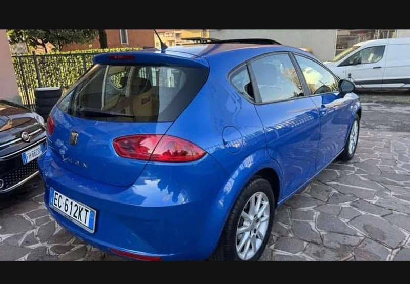 Usata Seat Leon Style 105 CV (77 kW) 2010 Utilitaria