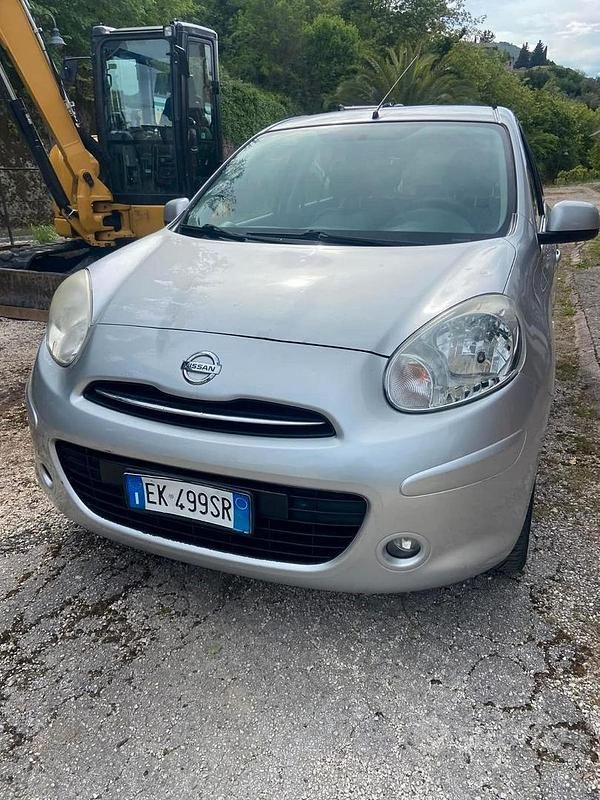 Usata Nissan Micra 2012 Grigio Utilitaria