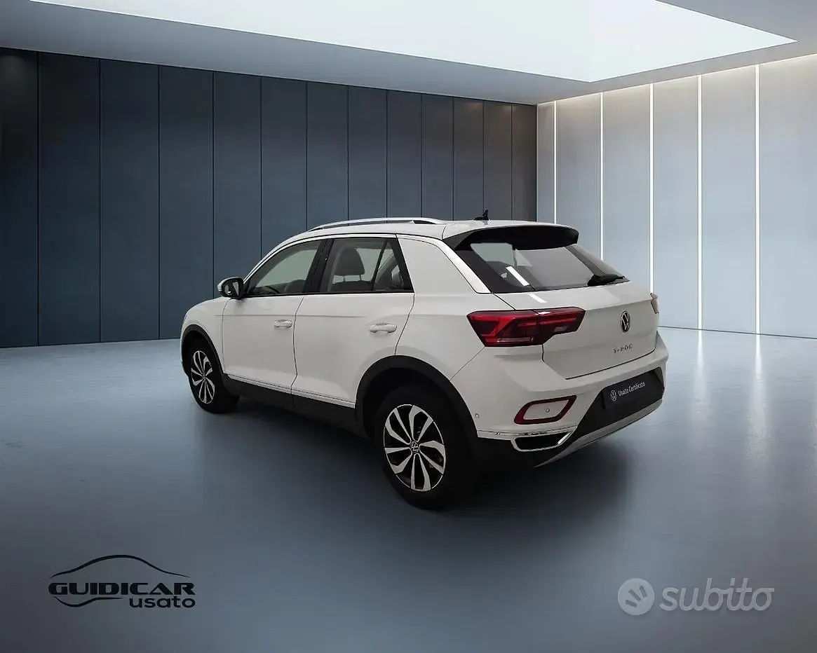 Usata VW T-Roc Style 110 CV (80 kW) 2023 Bianco SUV