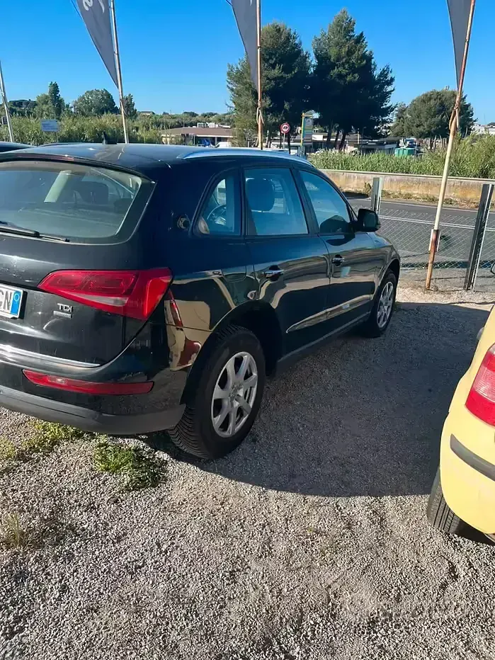 Usata Audi Q5 150 CV (110 kW) 2014 Nero SUV