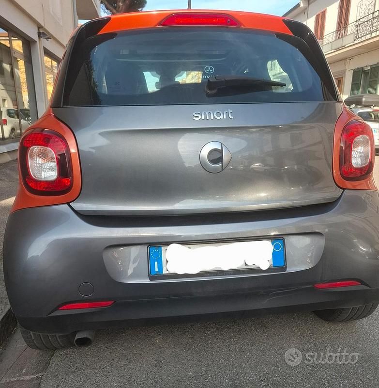 Usata Smart ForFour Edition #1 71 CV (52 kW) 2015 Grigio Utilitaria