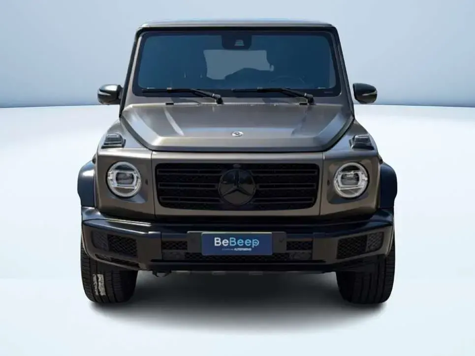 Usata Mercedes G400 AMG line 330 CV (242 kW) 2022 Grigio SUV
