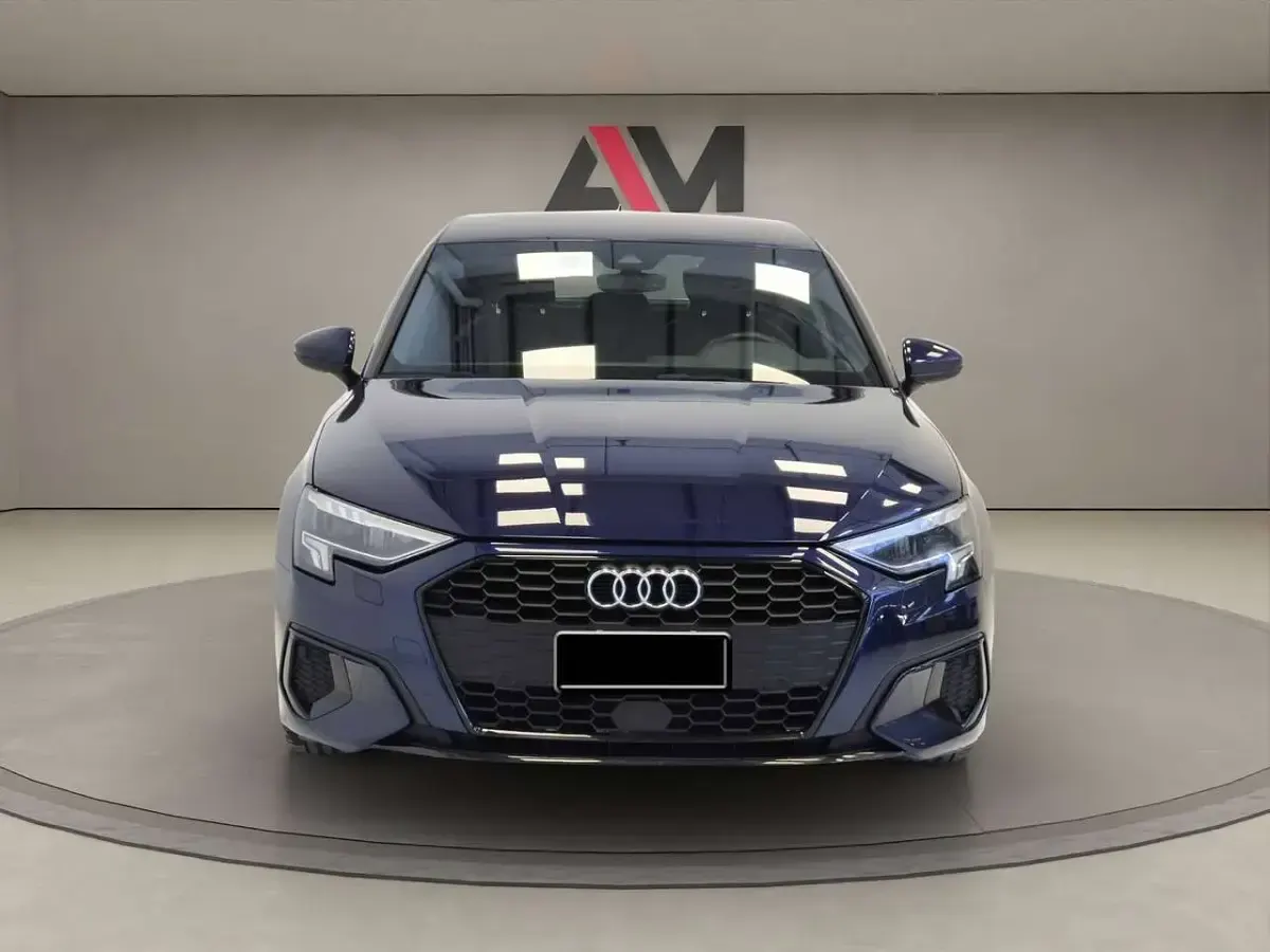 Usata Audi A3 Advanced 116 CV (85 kW) 2022 Blu/azzurro Berlina
