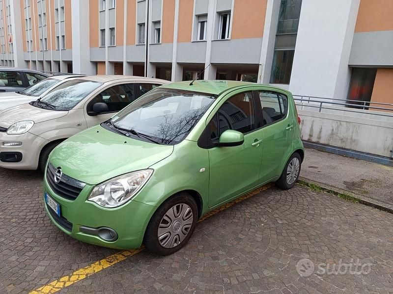 Usata Opel Agila 86 CV (63 kW) 2009 Utilitaria