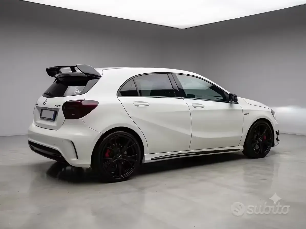 Usata Mercedes A45 AMG AMG 381 CV (280 kW) 2015 Bianco Utilitaria