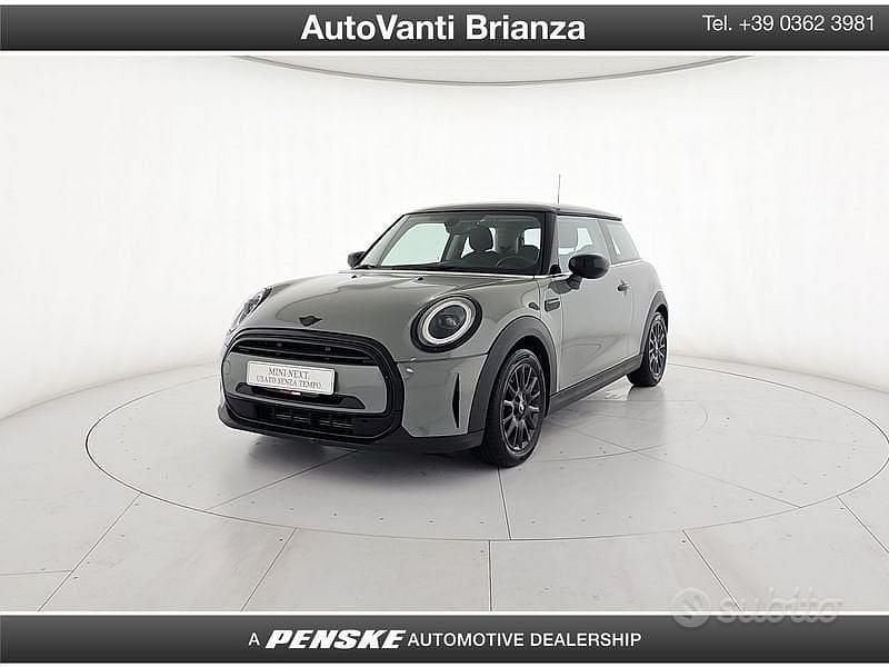 Usata Mini Cooper Classic 136 CV (100 kW) 2022 Grigio Utilitaria
