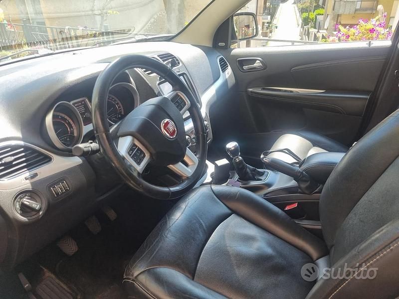 Usata Fiat Freemont 170 CV (125 kW) 2013 Bianco SUV