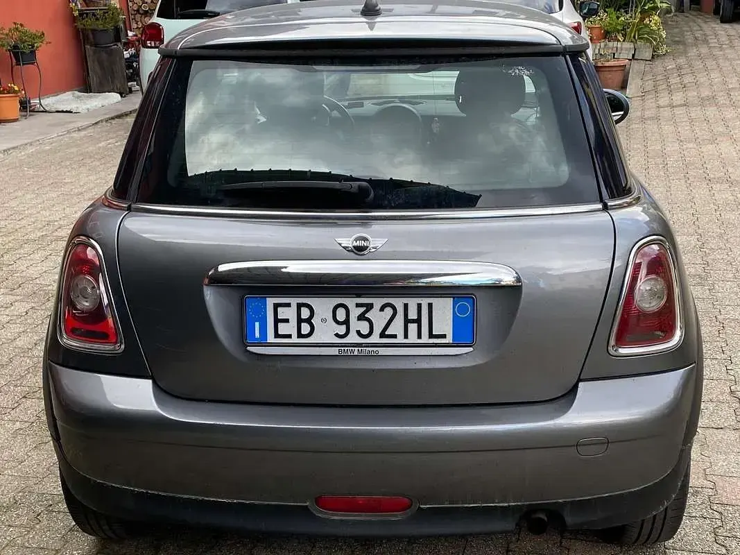 Usata Mini ONE 75 CV (55 kW) 2010 Grigio Utilitaria
