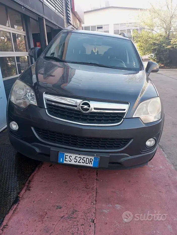 Usata Opel Antara Cosmo 163 CV (119 kW) 2013 Nero SUV