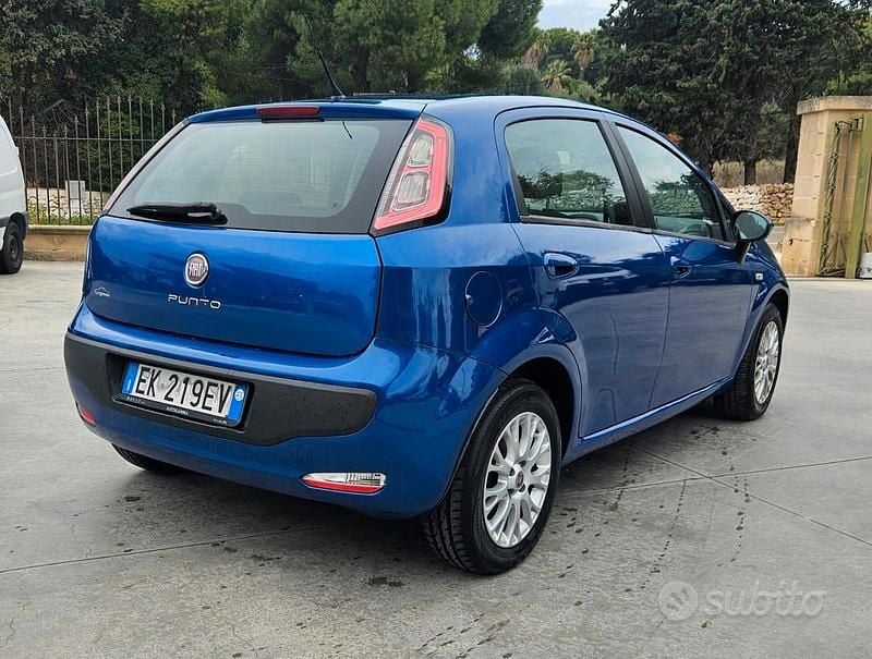 Usata Fiat Punto Evo S 75 CV (55 kW) 2011 Blu Utilitaria