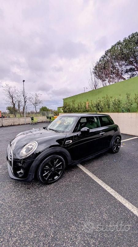 Nero Usata 2017 Mini Cooper Hype Due volumi | 12.500 € (Buon prezzo) - Immagine 1/4