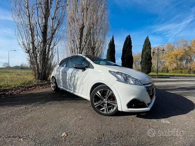 Usata Peugeot 208 GTi 2016 Bianco Utilitaria