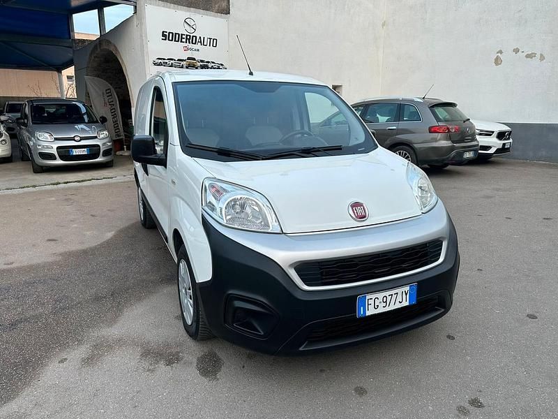 Usata Fiat Fiorino 80 CV (58 kW) 2016 Bianco Monovolume