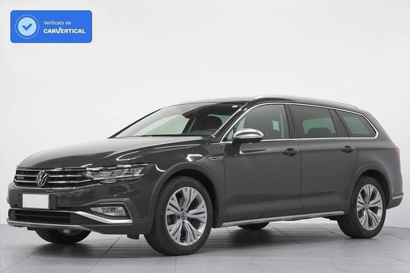 Usata VW Passat Alltrack 200 CV (147 kW) 2021 Grigio Station wagon