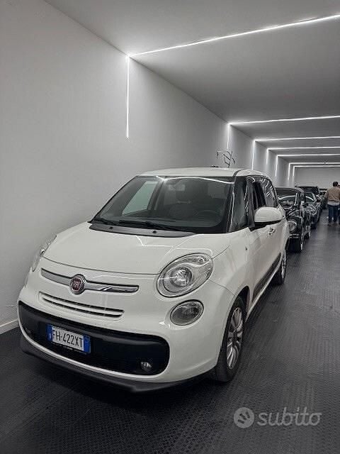 Bianco Usata 2018 Fiat 500L Lounge Monovolume | 8490 € (Super prezzo) - Immagine 1/4