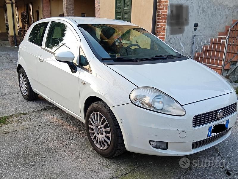 Usata Fiat Punto 2011 Bianco Utilitaria