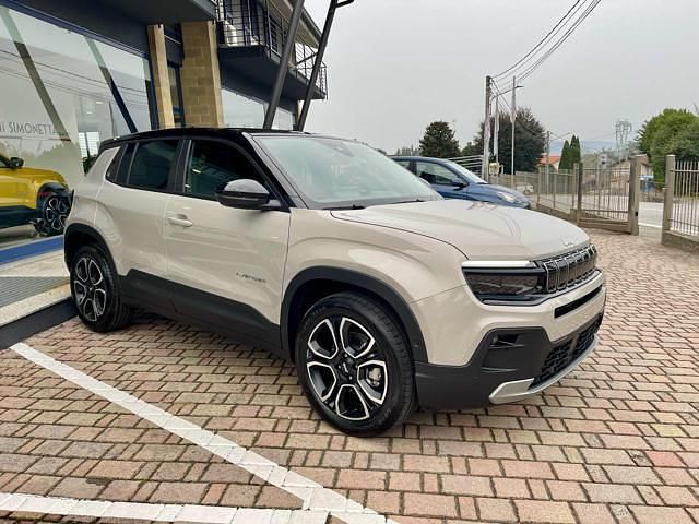 Nuova Jeep Avenger Summit 110 CV (80 kW) 2025 Beige SUV