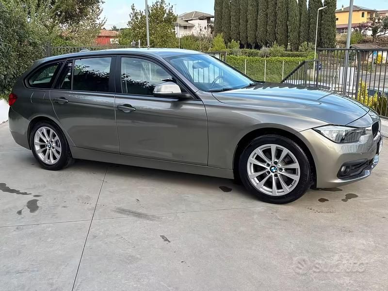 Usata BMW 320 190 CV (139 kW) 2016 Grigio Station wagon
