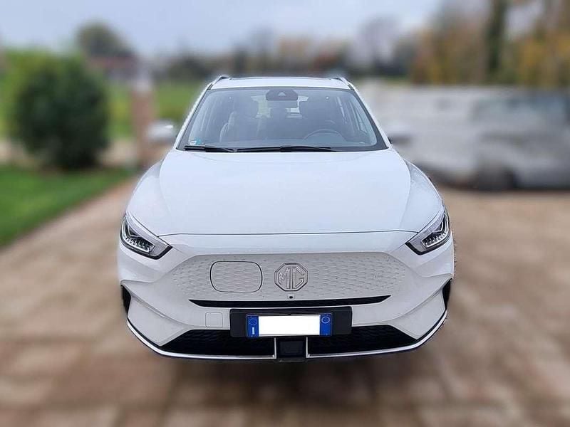 Usata MG ZS Luxury 117 kW (160 CV) 2023 Bianco SUV
