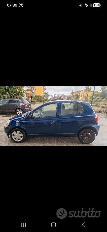 Usata Toyota Yaris 68 CV (50 kW) 2001 Berlina