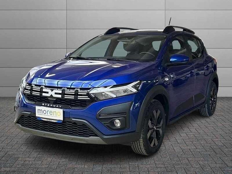 Usata Dacia Sandero Expression 101 CV (74 kW) 2025 Blu/azzurro Utilitaria