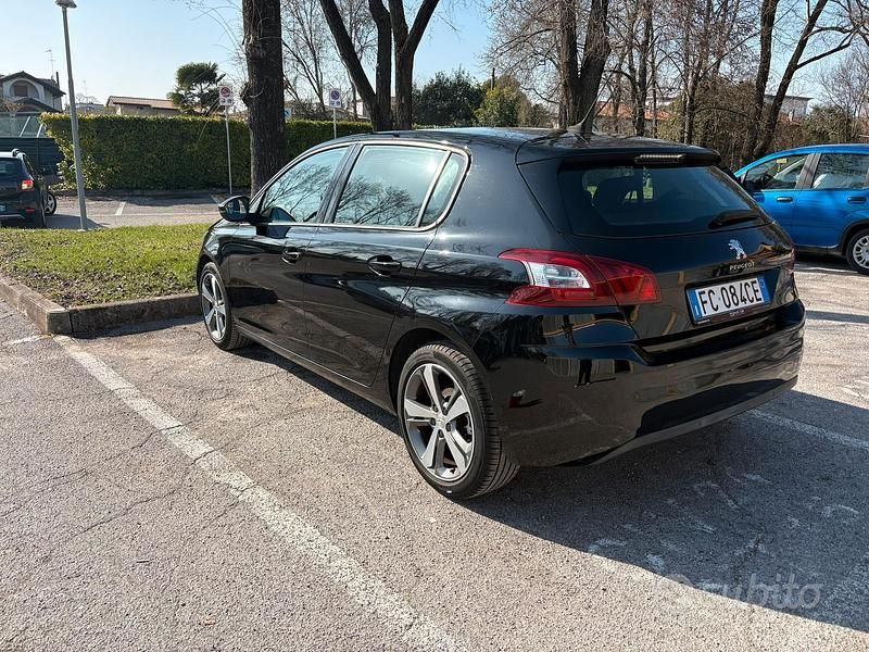 Usata Peugeot 308 2017 Nero Berlina