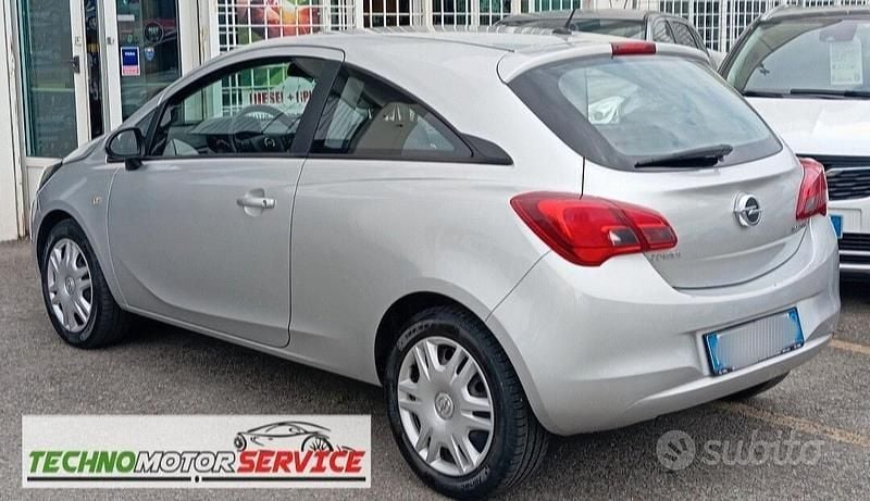 Usata Opel Corsa 90 CV (66 kW) 2019 Grigio Coupé
