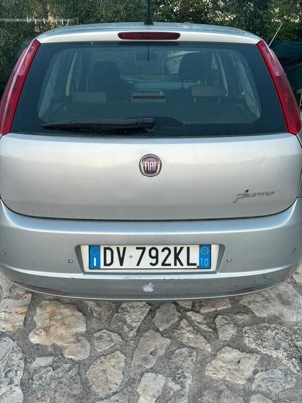 Usata Fiat Punto 65 CV (47 kW) 2009 Grigio Utilitaria