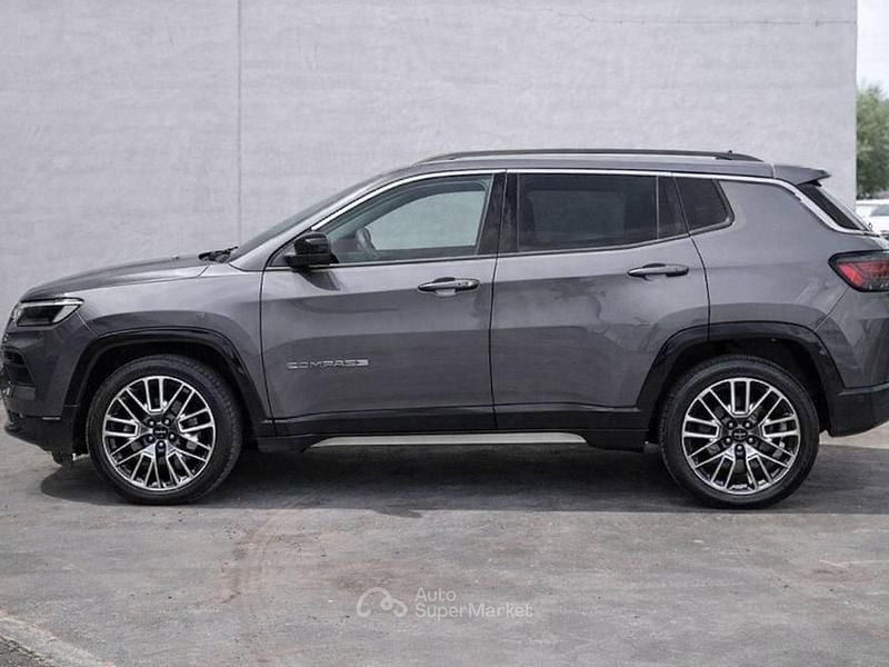 Usata Jeep Compass Summit 131 CV (96 kW) 2025 Grigio SUV
