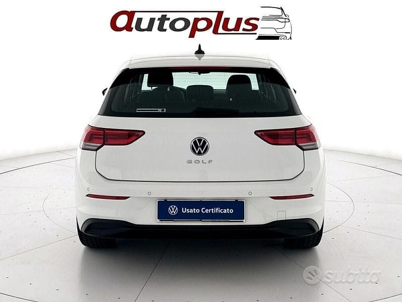Usata VW Golf VIII 130 CV (95 kW) 2020 Bianco Berlina