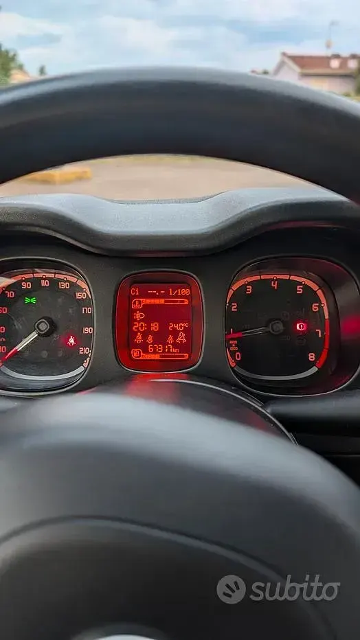 Usata Fiat Panda 69 CV (50 kW) 2018 Grigio Utilitaria