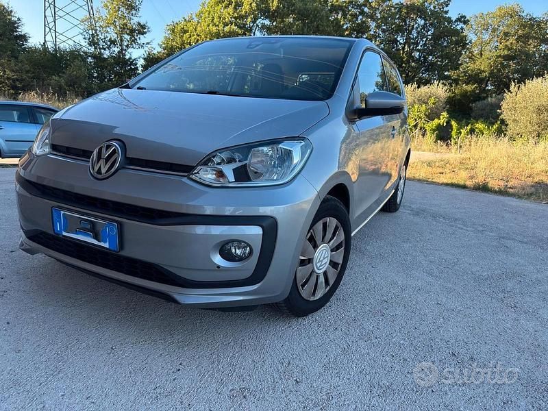 Usata VW up! move up! 68 CV (50 kW) 2017 Grigio Utilitaria