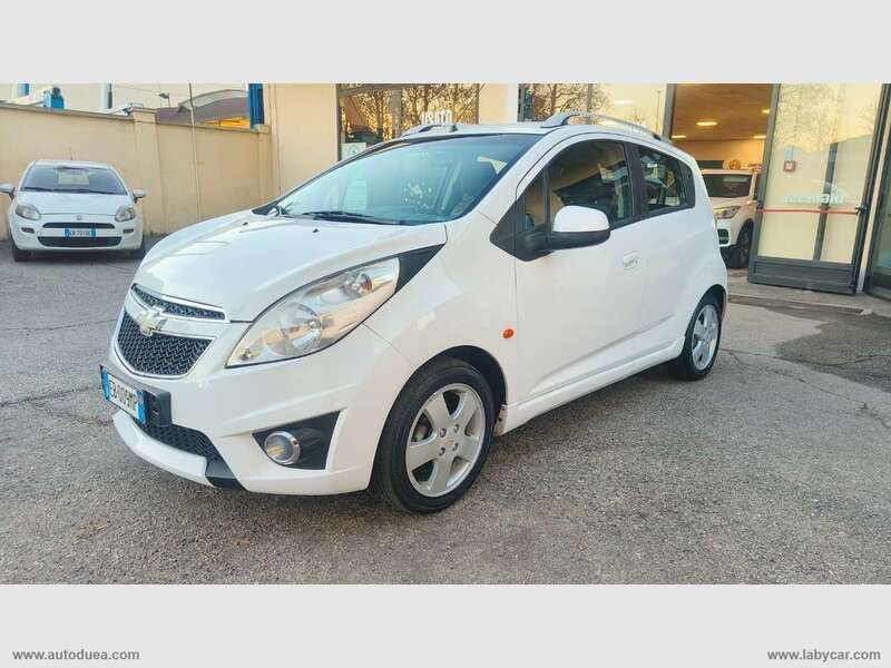 Bianco Usata 2010 Chevrolet Spark LT Due volumi | 4900 € (Molto cara) - Immagine 1/4