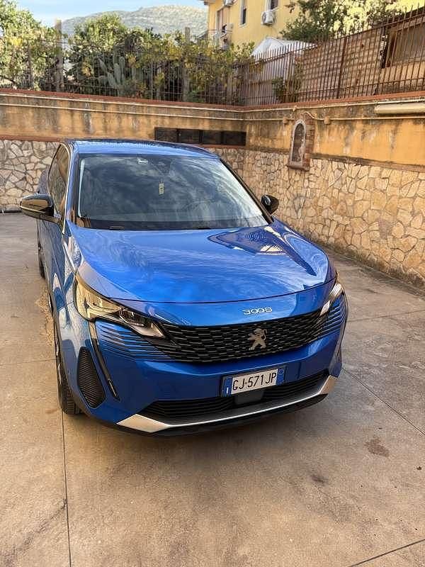 Usata Peugeot 3008 Allure 131 CV (96 kW) 2022 SUV