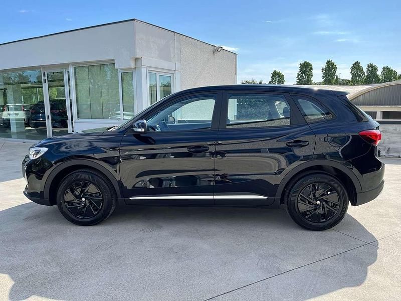 Nuova MG ZS 116 CV (85 kW) 2025 Nero Berlina