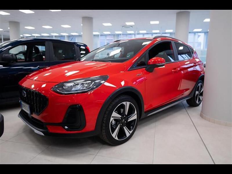 Grigio chiaro Usata 2023 Ford Fiesta Active SUV | 19.900 € (Molto cara) - Immagine 1/3