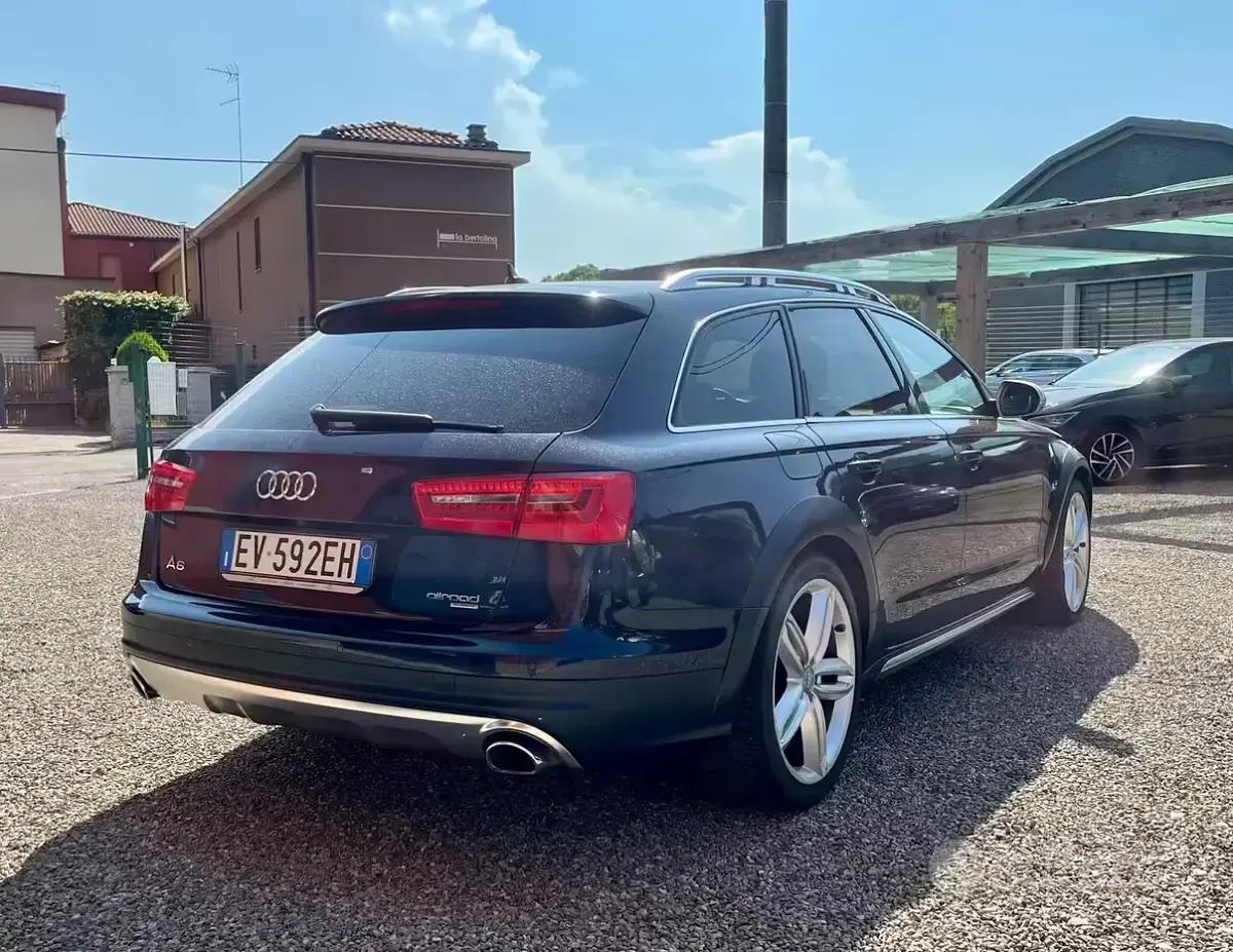 Usata Audi A6 245 CV (180 kW) 2014 Bluazzurro Station wagon