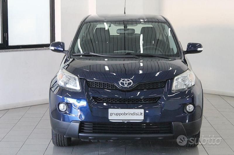 Usata Toyota Urban Cruiser Sol 89 CV (65 kW) 2010 Blu SUV
