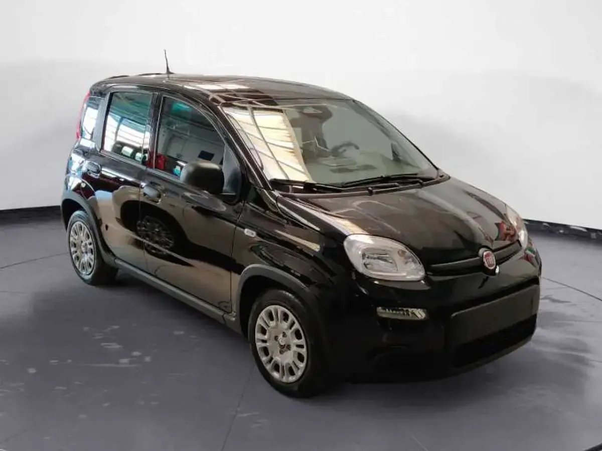 Nuova Fiat Panda 69 CV (50 kW) 2025 Nero cattivo Utilitaria