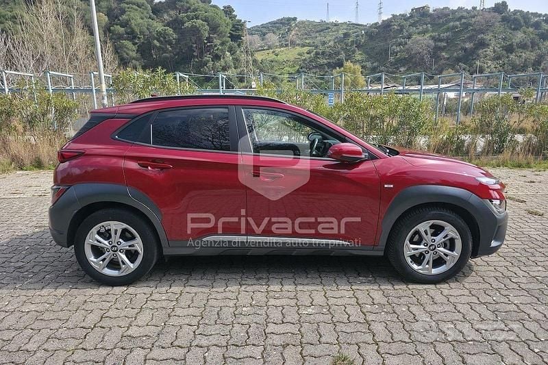 Usata Hyundai Kona 120 CV (88 kW) 2022 Rosso SUV