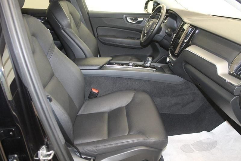 Occasion Volvo XC60 197 ch (144 kW) 2021 Orange SUV