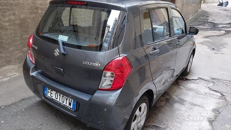 Second-hand Suzuki Celerio Style 68 CP (50 kW) 2016 Gri Hatchback