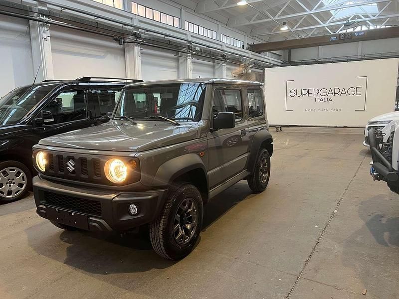 Nuova Suzuki Jimny 102 CV (75 kW) 2025 Grigio SUV