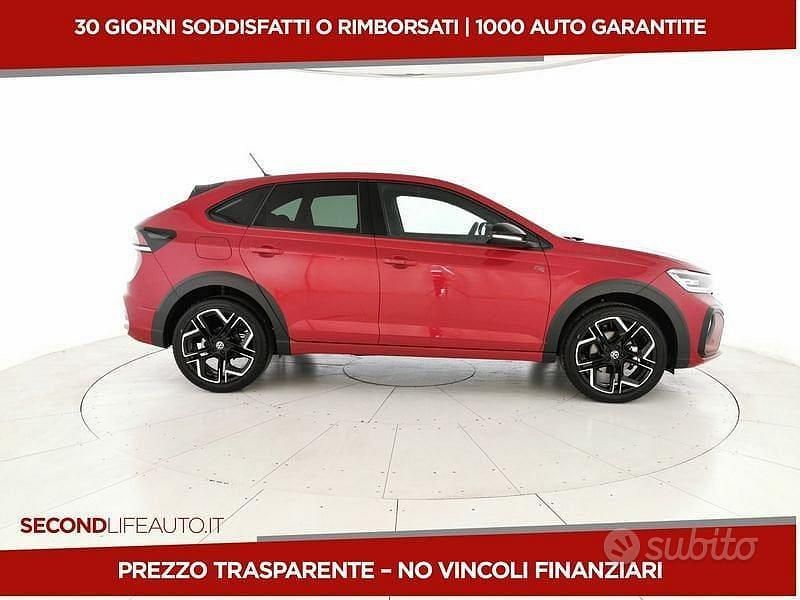 Nuova VW Taigo R-line 115 CV (84 kW) 2025 Rosso SUV