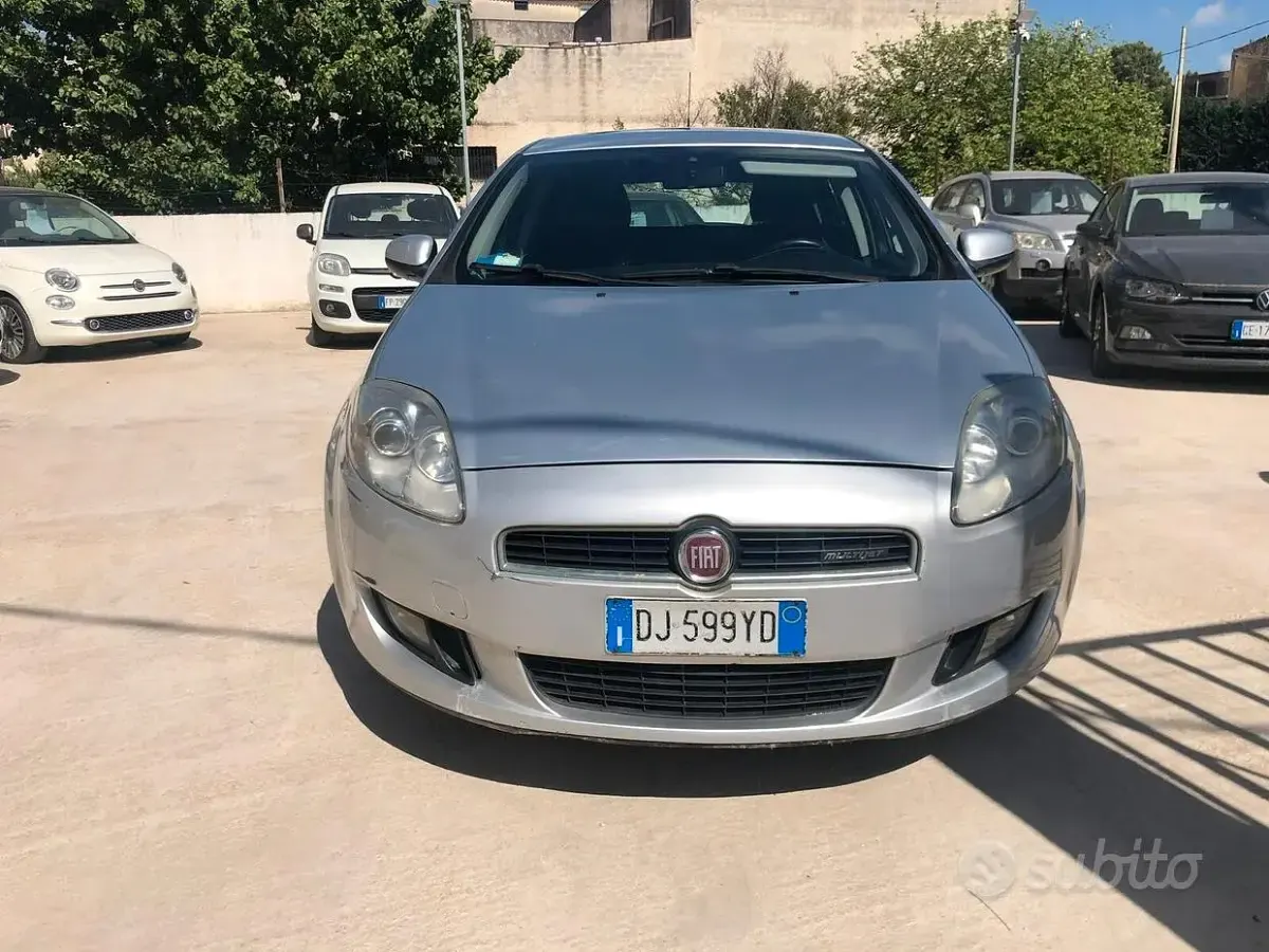 Usata Fiat Bravo Emotion 120 CV (88 kW) 2007 Grigio Utilitaria