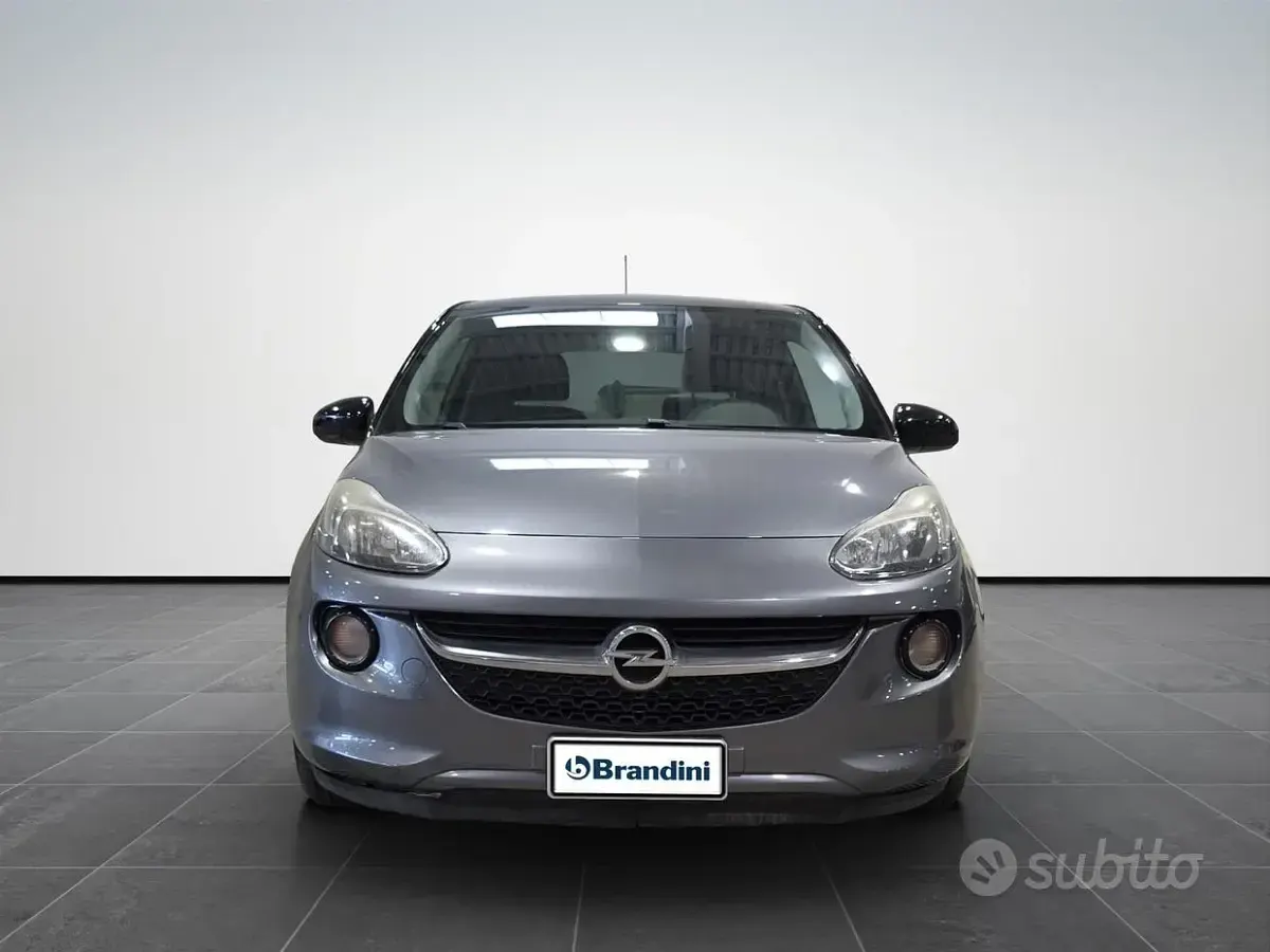 Usata Opel Adam Rocks 70 CV (51 kW) 2017 Grigio Utilitaria