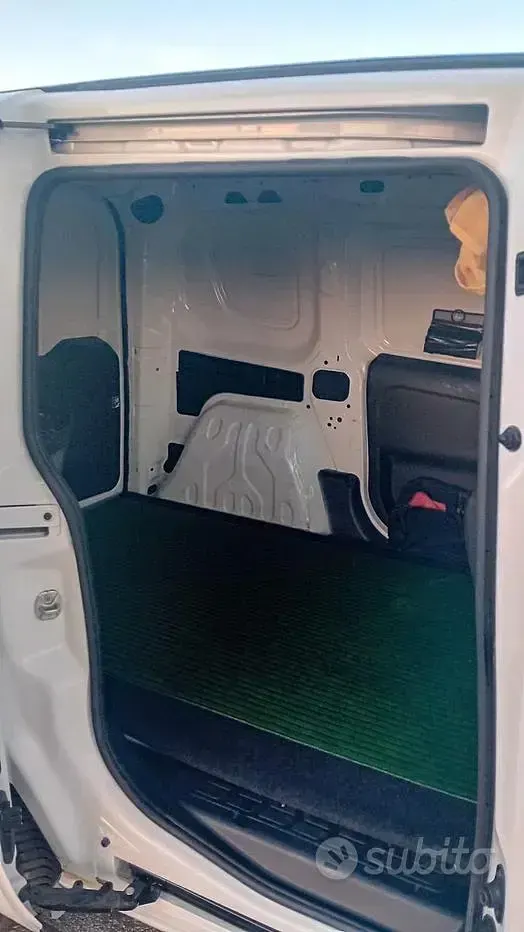 Usata Fiat Doblò 95 CV (69 kW) 2021 Bianco Monovolume