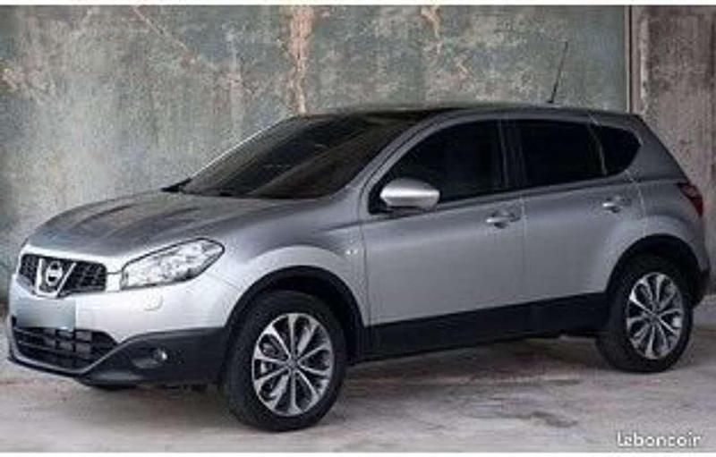 Usata Nissan Qashqai 131 CV (96 kW) 2013 Argento SUV