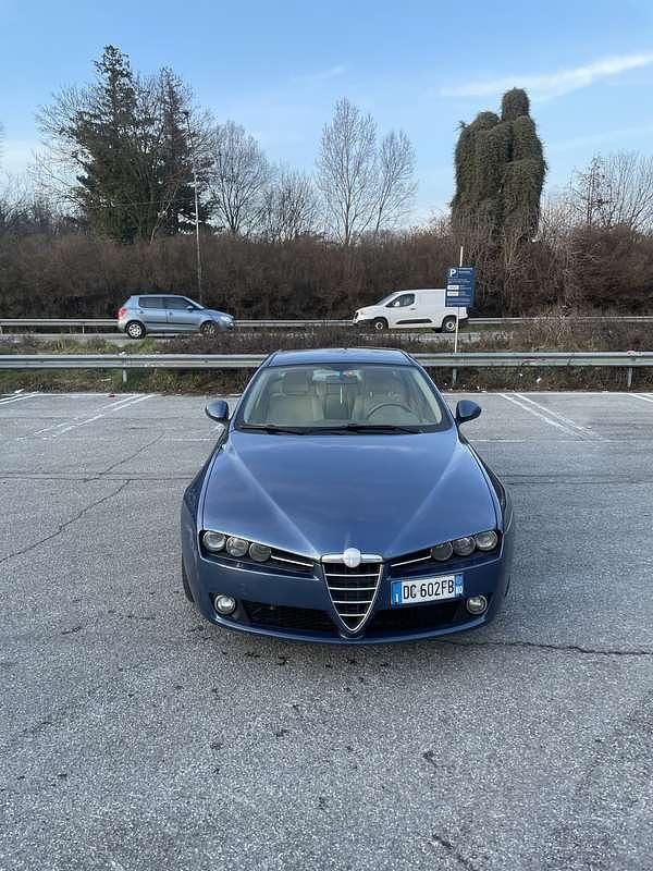 Usata Alfa Romeo 159 Distinctive 150 CV (110 kW) 2007 Blu/azzurro Berlina